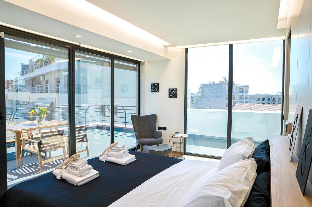 The First Key Luxury & Small Apartment In The Center Of 克桑西 外观 照片