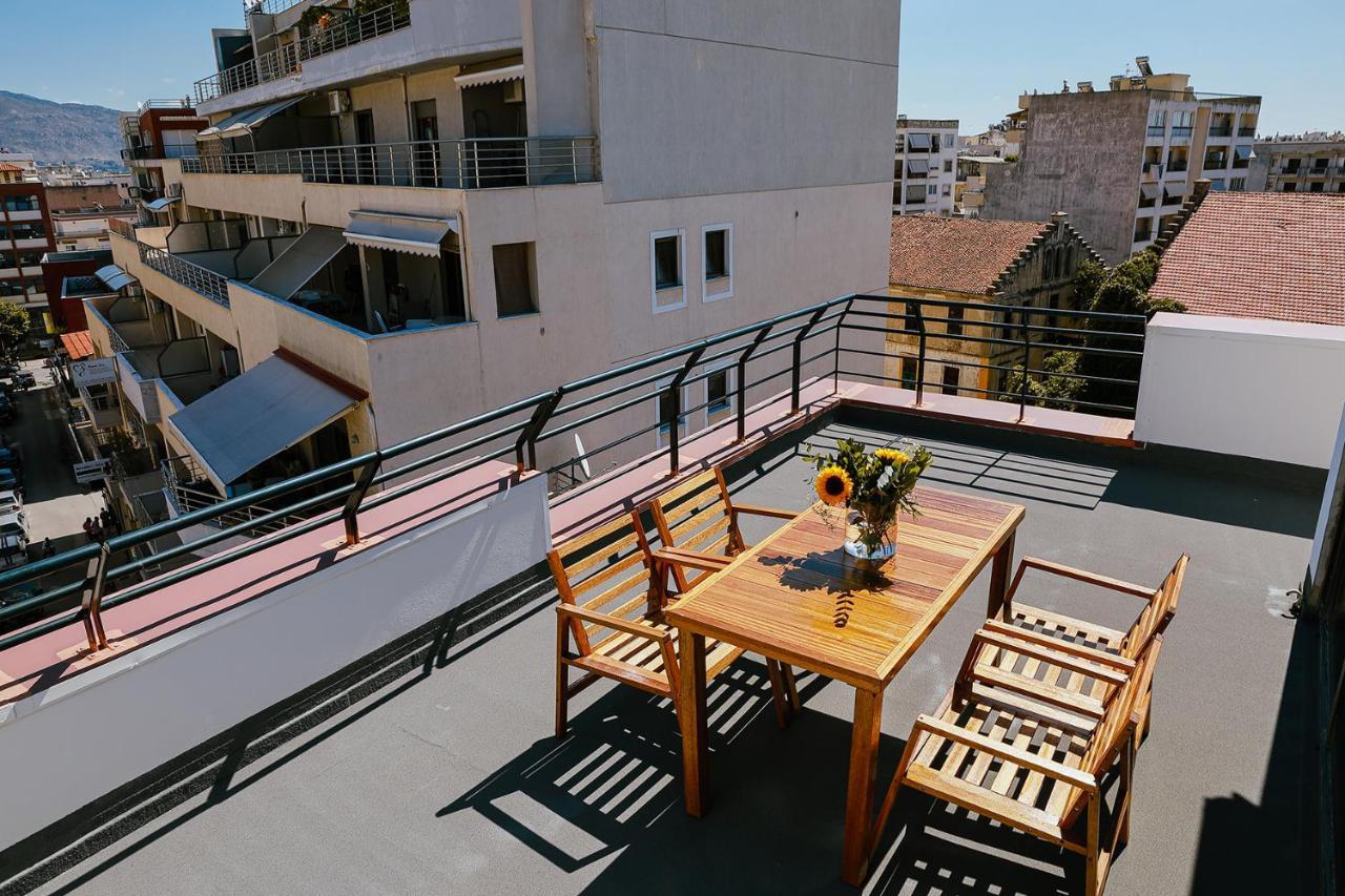 The First Key Luxury & Small Apartment In The Center Of 克桑西 外观 照片