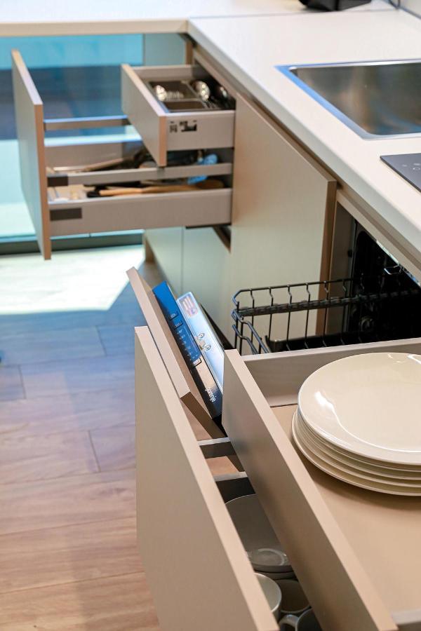 The First Key Luxury & Small Apartment In The Center Of 克桑西 外观 照片